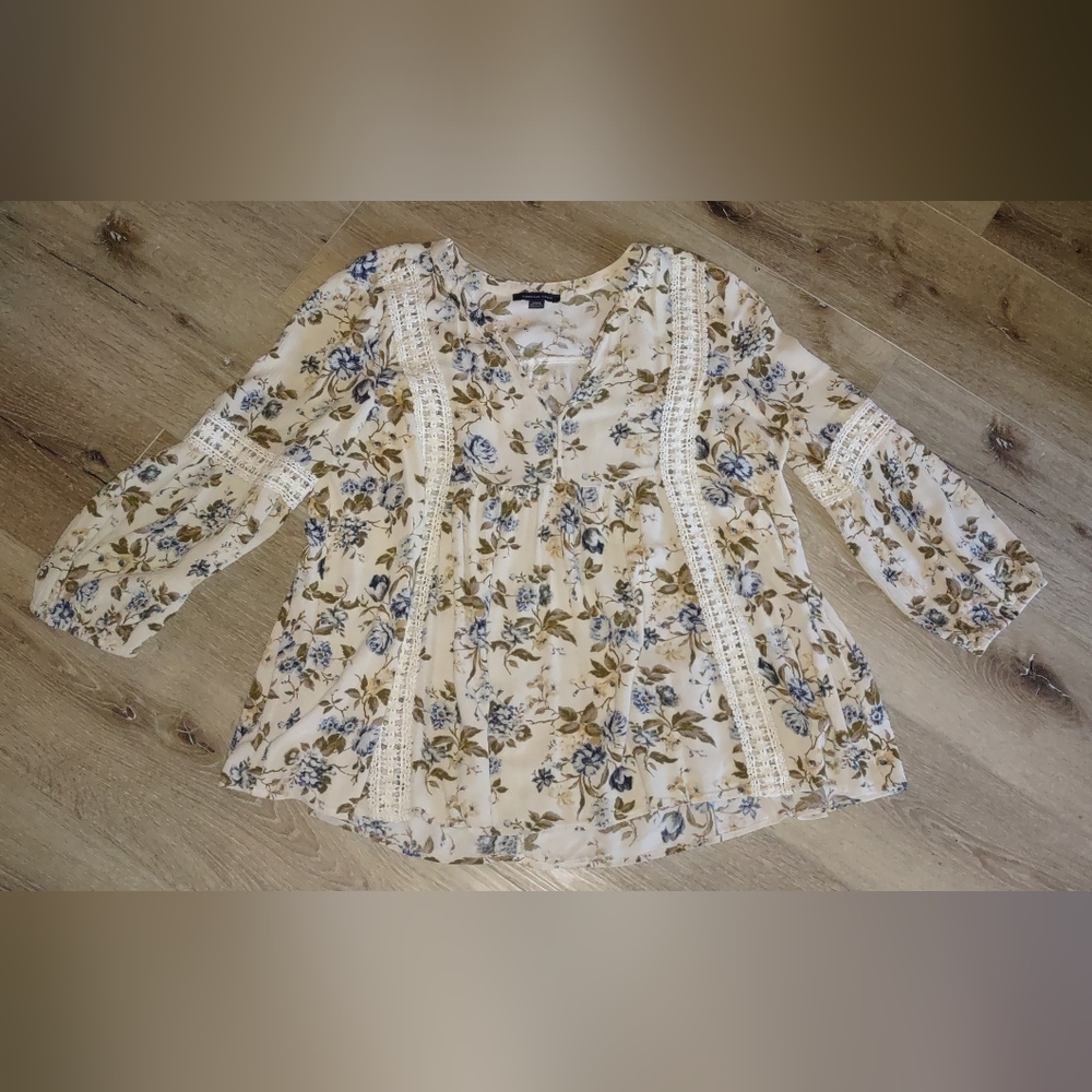 Floral Lace Trim Blouse